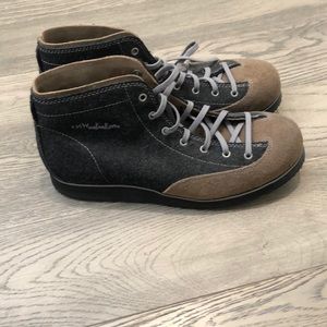 Woolrich men’s eagle boots
